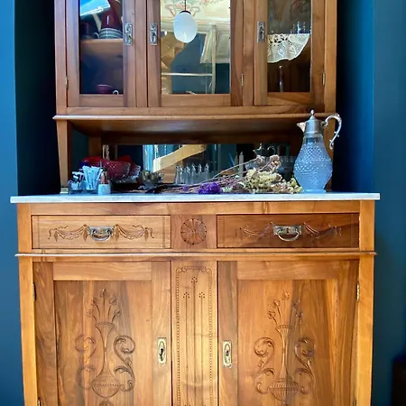 Vasilikon 1888 The Past Is Present Historical Preservation Monument 卡拉马塔